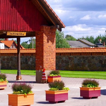 Mooste Moisa Linakoja Kuelalistemaja Hotell Exteriör bild