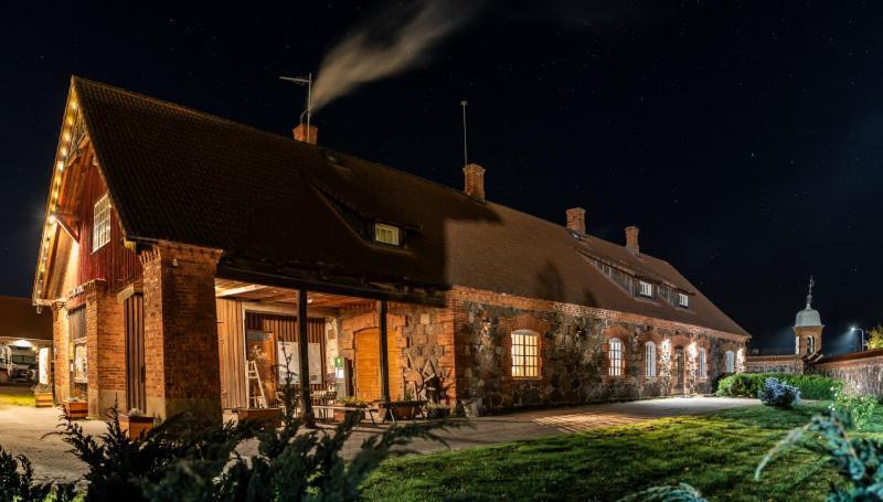 Mooste Moisa Linakoja Kuelalistemaja Hotell Exteriör bild